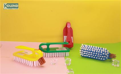 BÀN CHẢI SÀN CÓ BÚI 091105